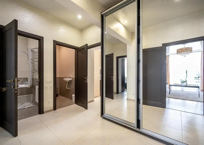 стильні просторі альтаір Apartment Odesa